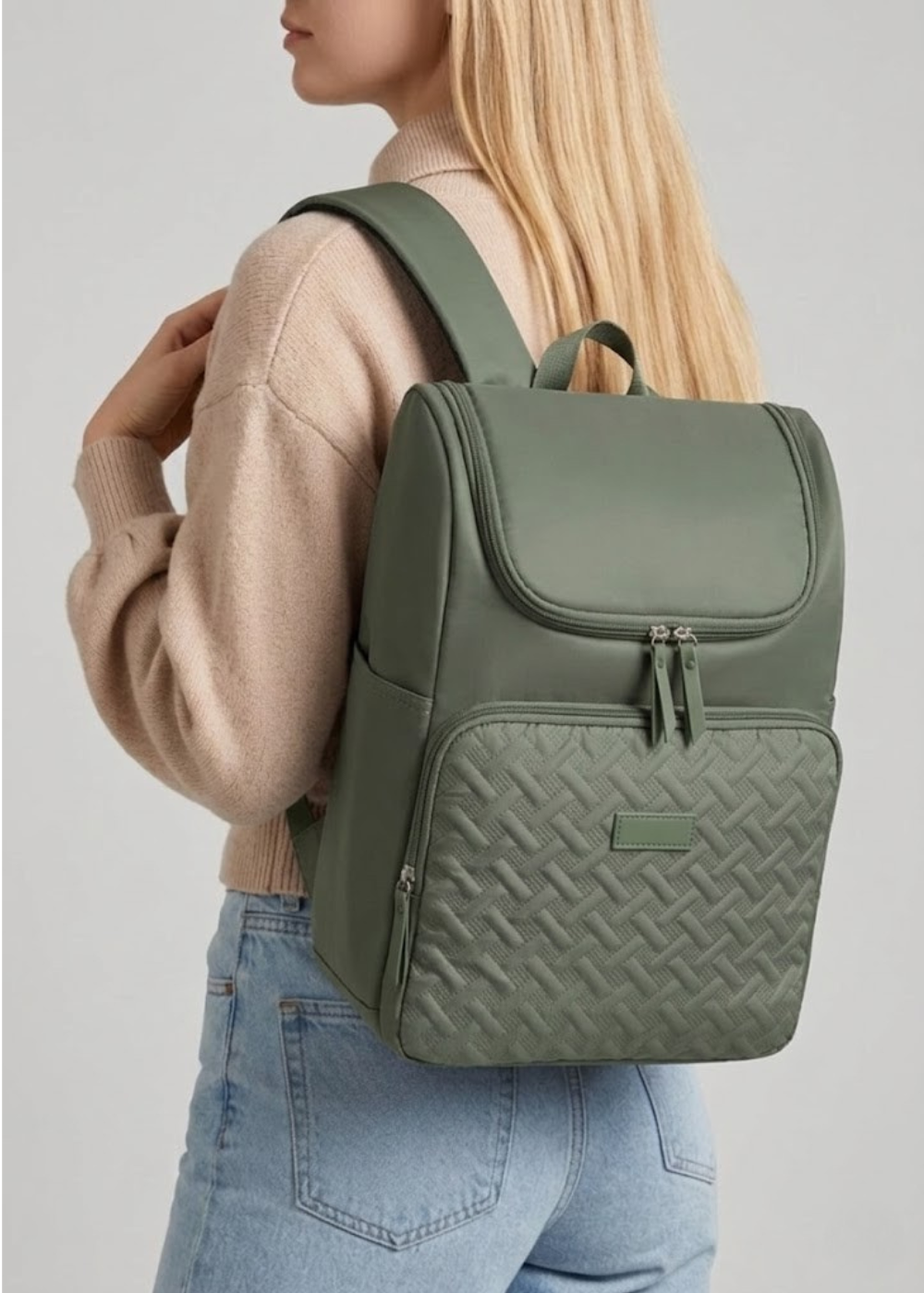 Insulated Quilted Lunch Backpack 17L in Green