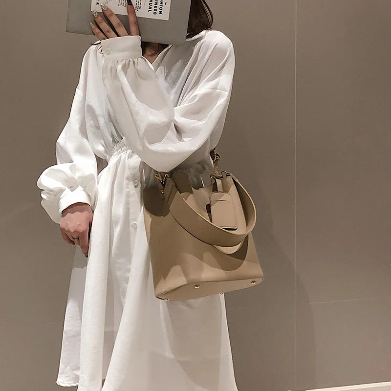 Minimalist Vegan Leather Bucket Bag with Tassel
