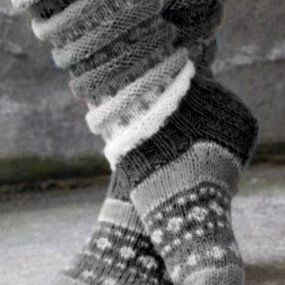 Women's Warm Color Matching Knitted Wool Woolen Socks