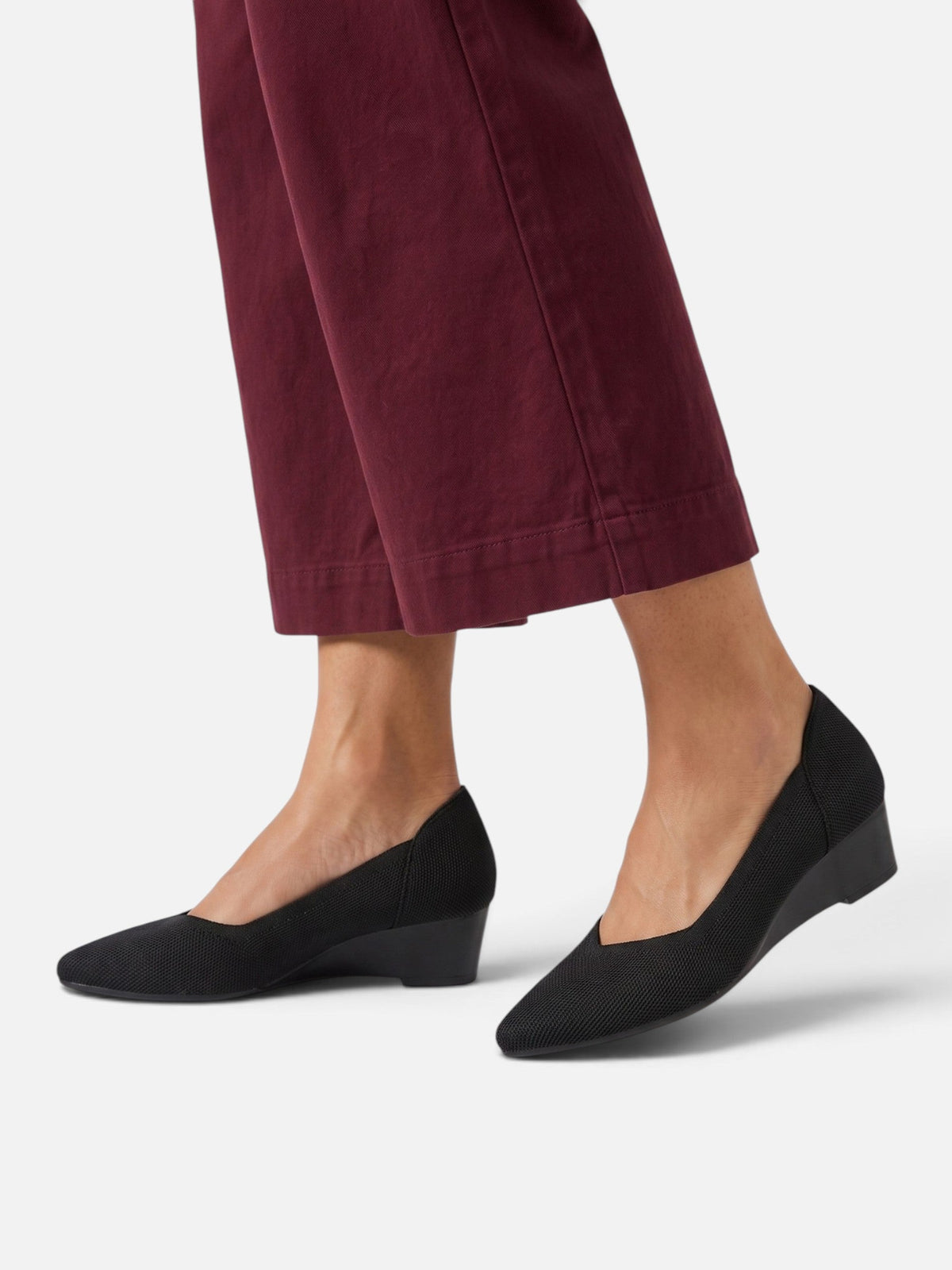 Pointed Toe Knit Wedge Heels with Cushioned Insole