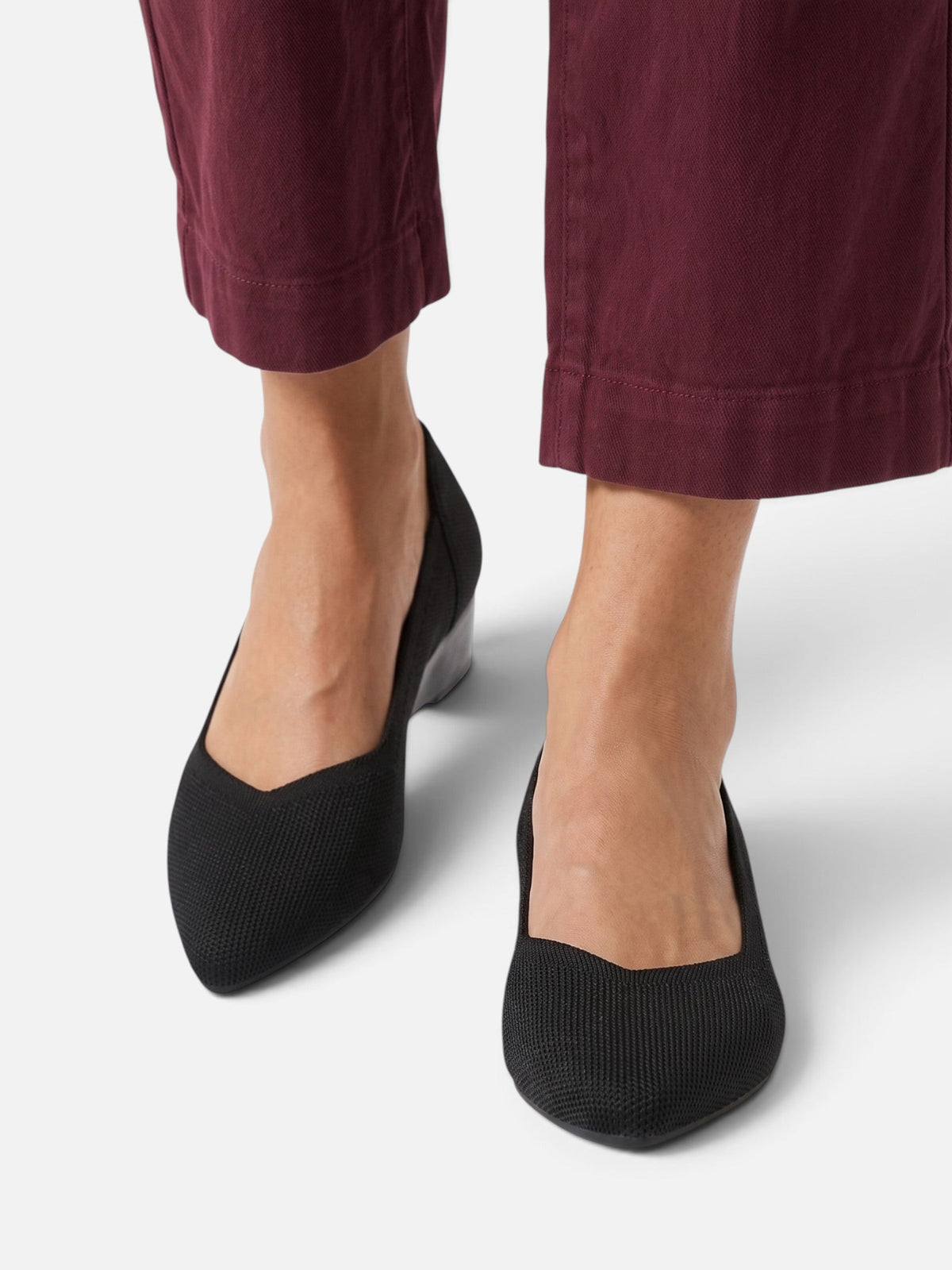 Pointed Toe Knit Wedge Heels with Cushioned Insole